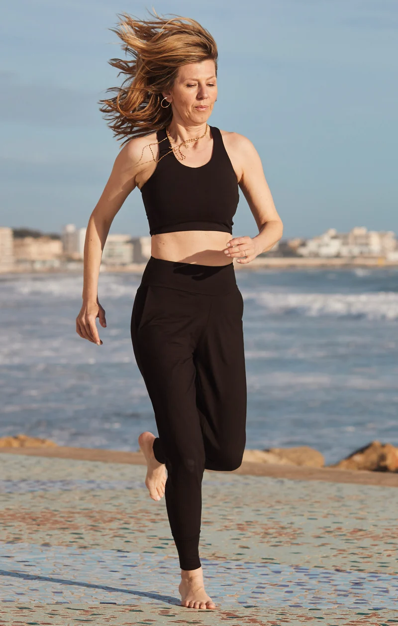 Yoga Basic Lounge Pants Bio Baumwolle Heli - schwarz
