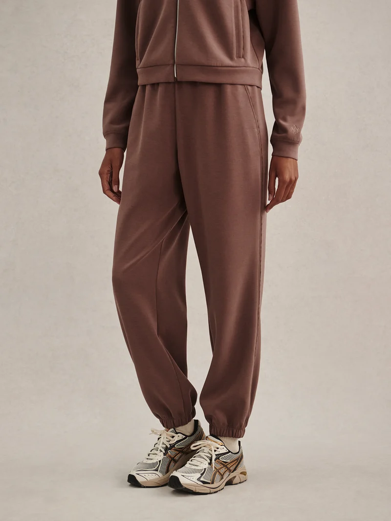 Eli Jogger 27
