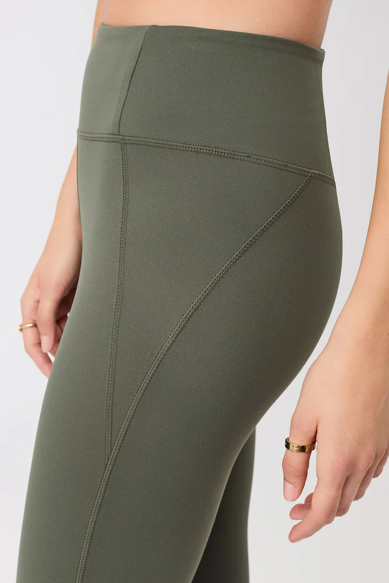 Limitless Legging - Leaf
