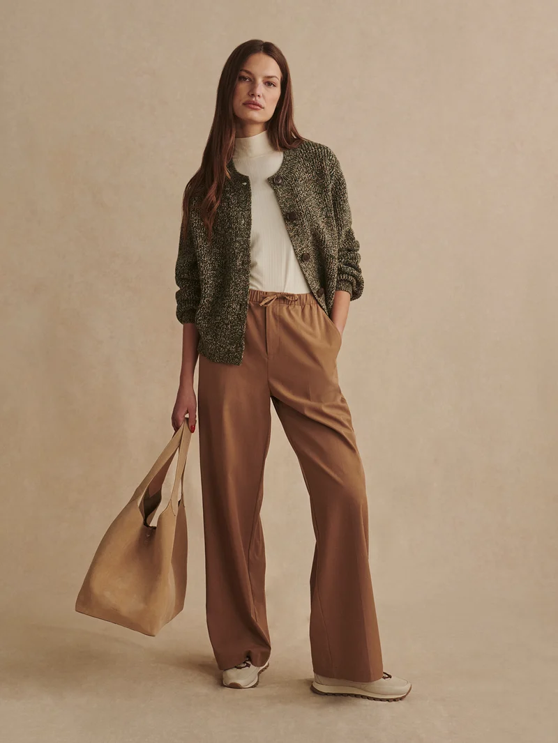Textured Stretch Wide Leg Pant