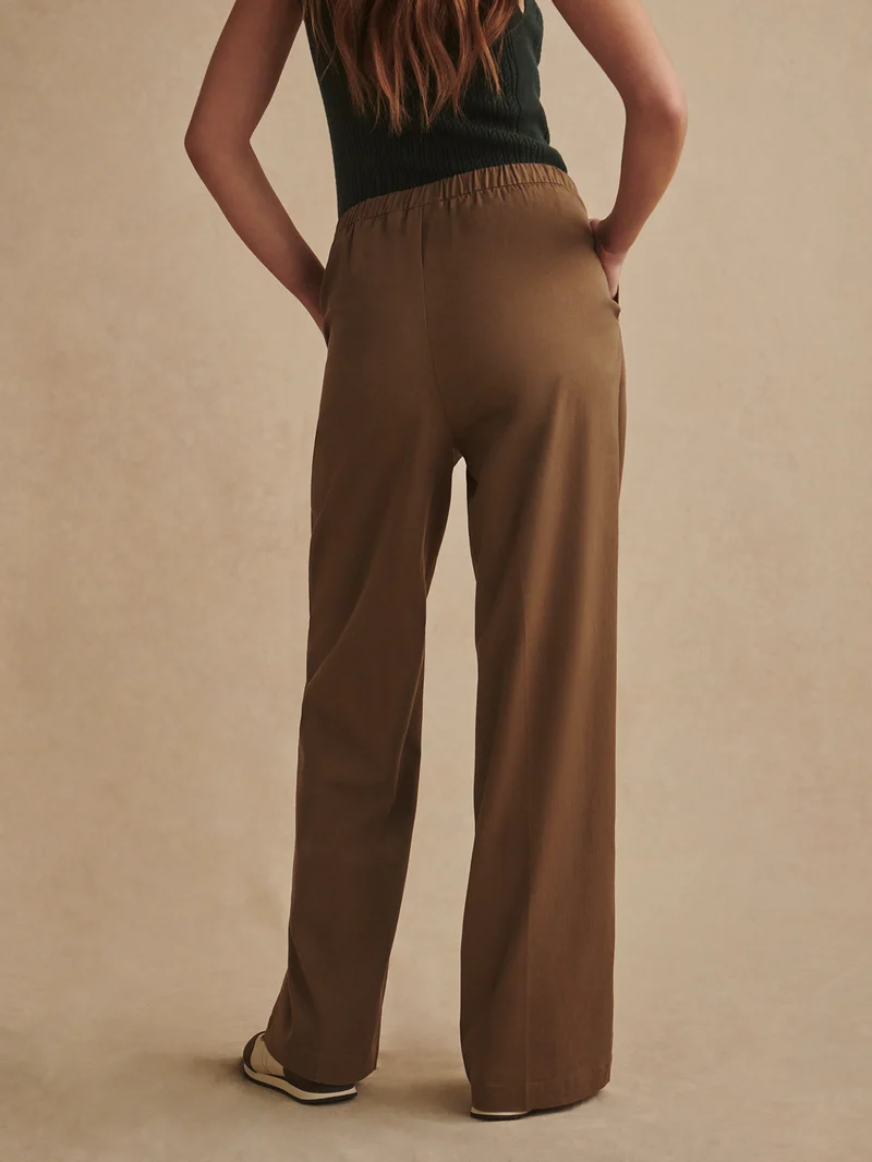 Textured Stretch Wide Leg Pant