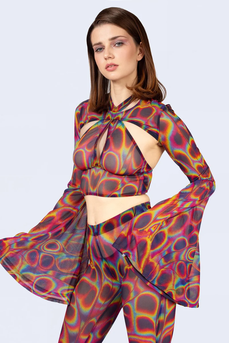 Peak Spot Criss Cross Top And Shrug
