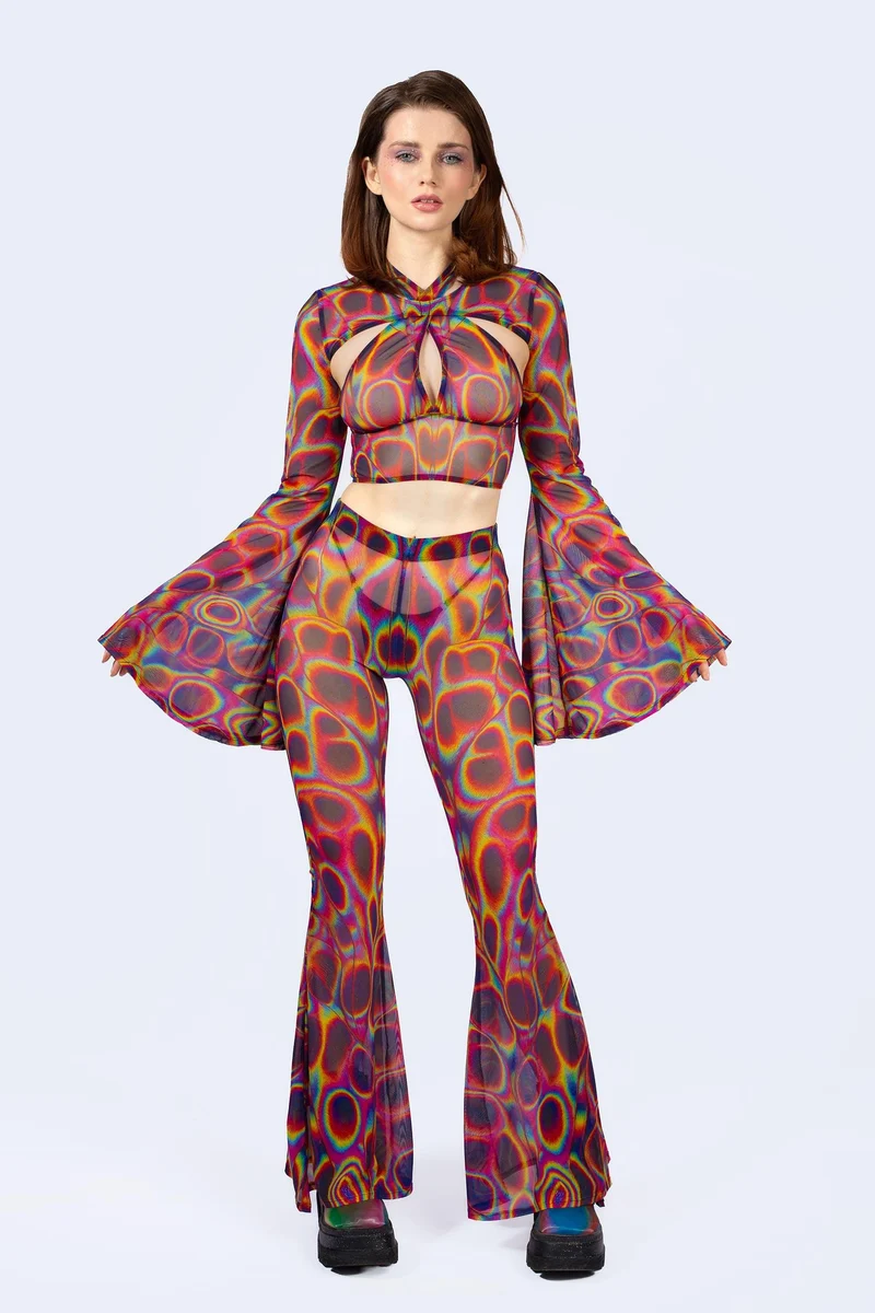Peak Spot Criss Cross Top And Shrug
