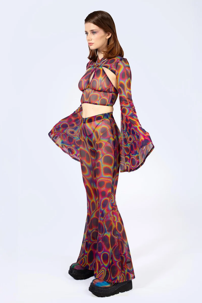 Peak Spot Criss Cross Top And Shrug