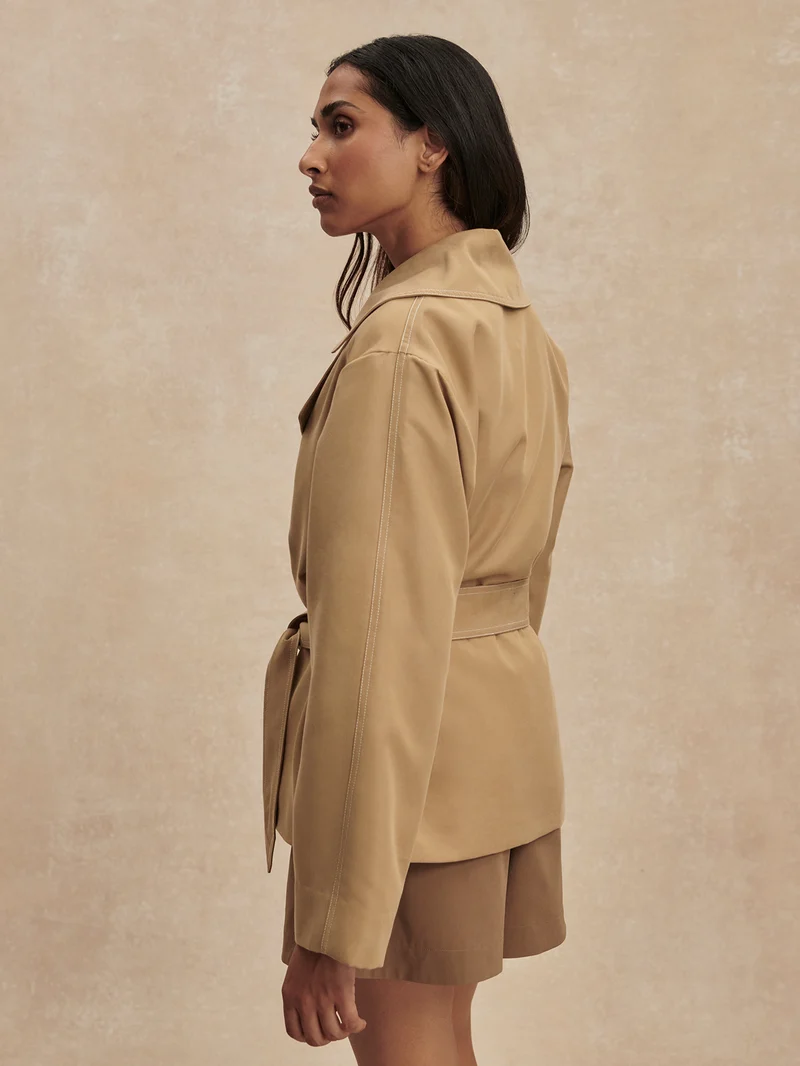 Maddox Short Trench