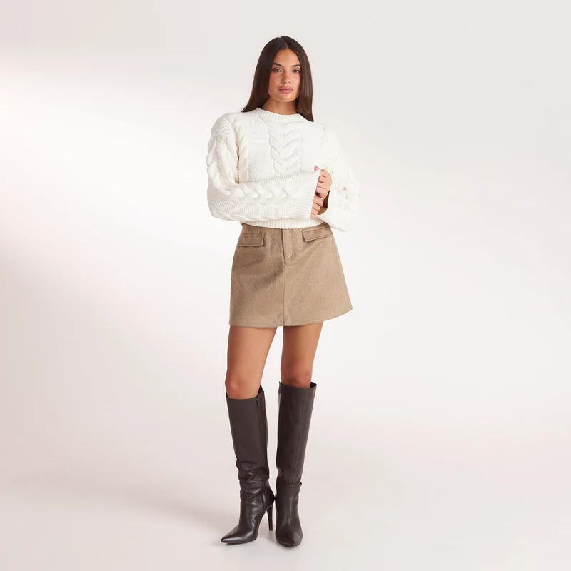Kurzer Zopfstrickpullover - Crèmefarbe