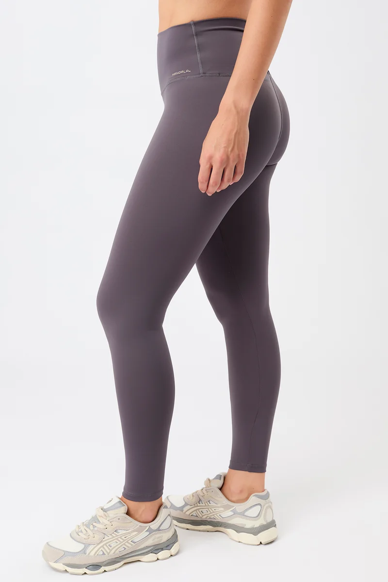 On Point Legging - Onyx
