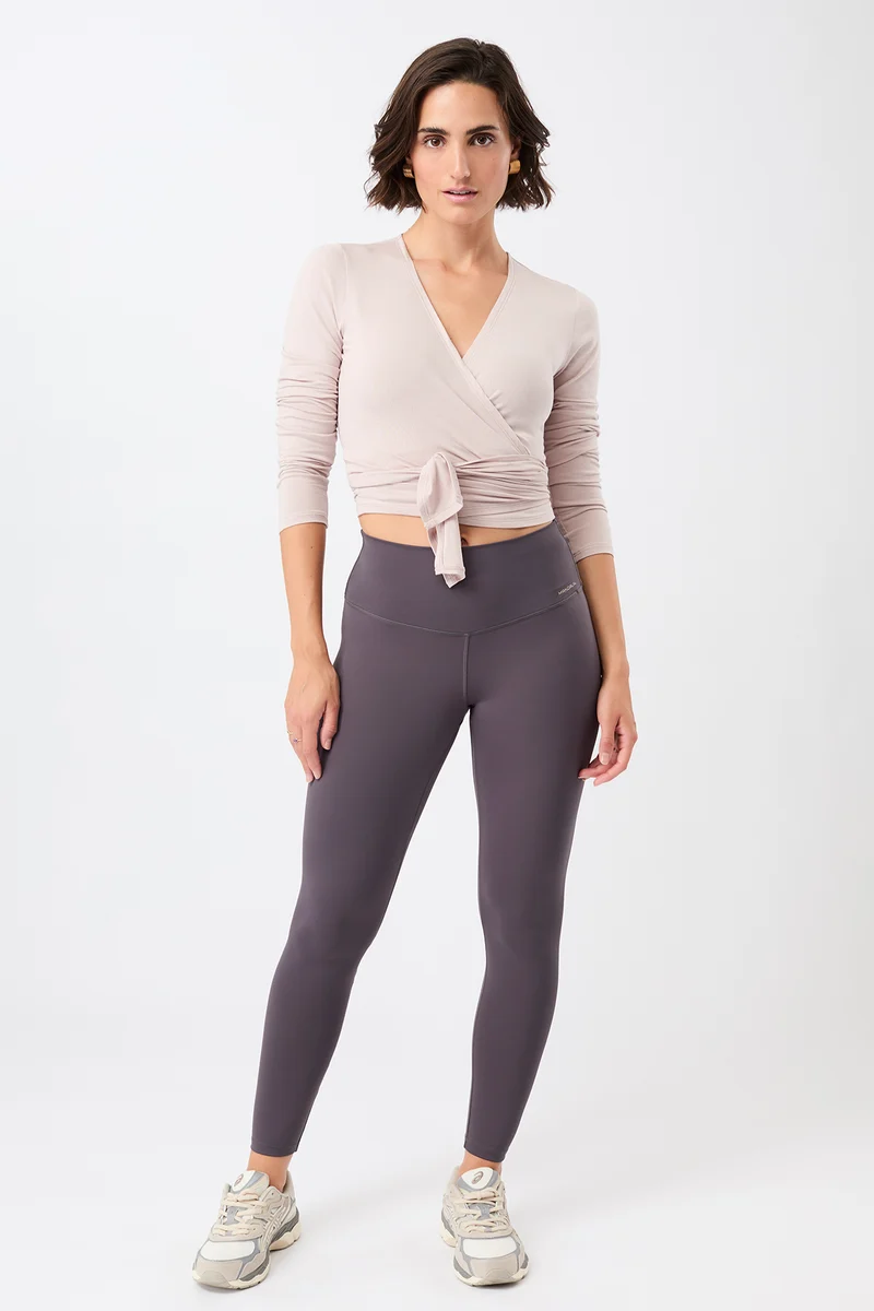On Point Legging - Onyx