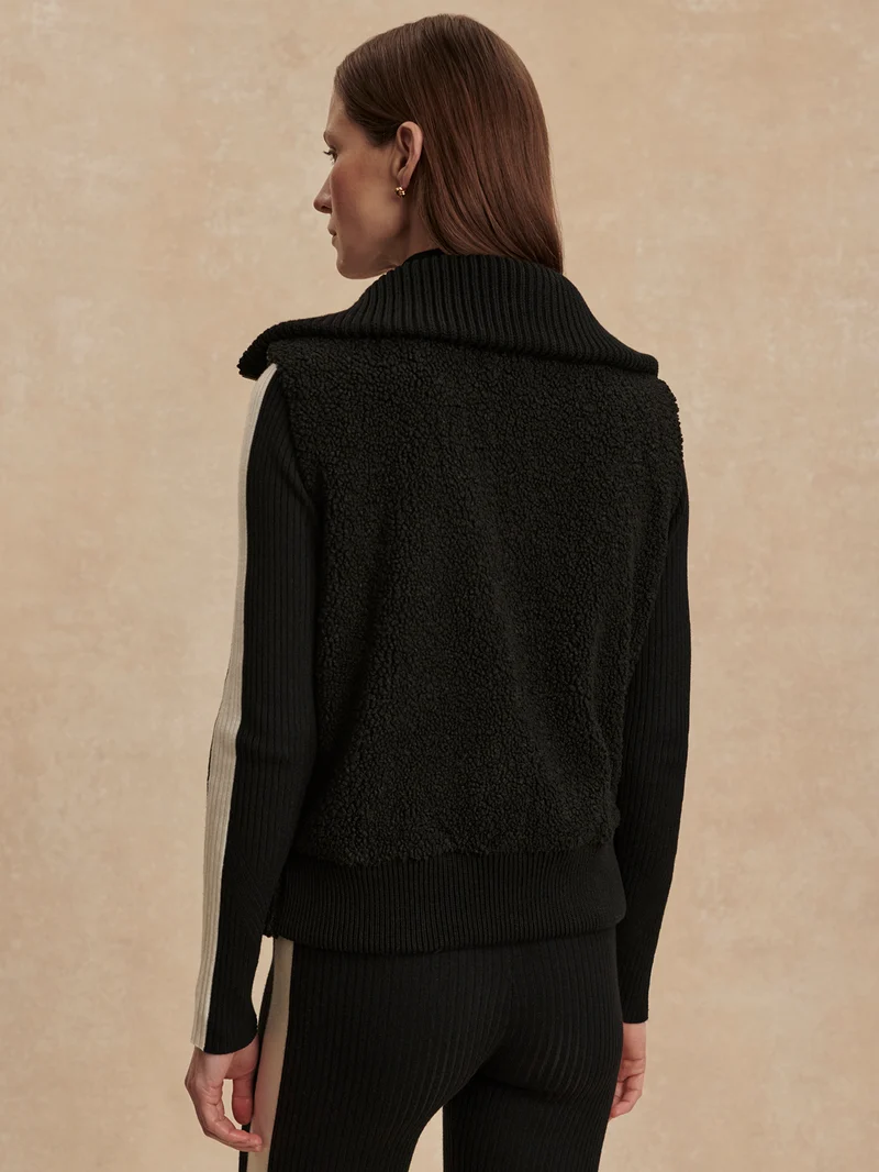 Caspian Sherpa Gilet