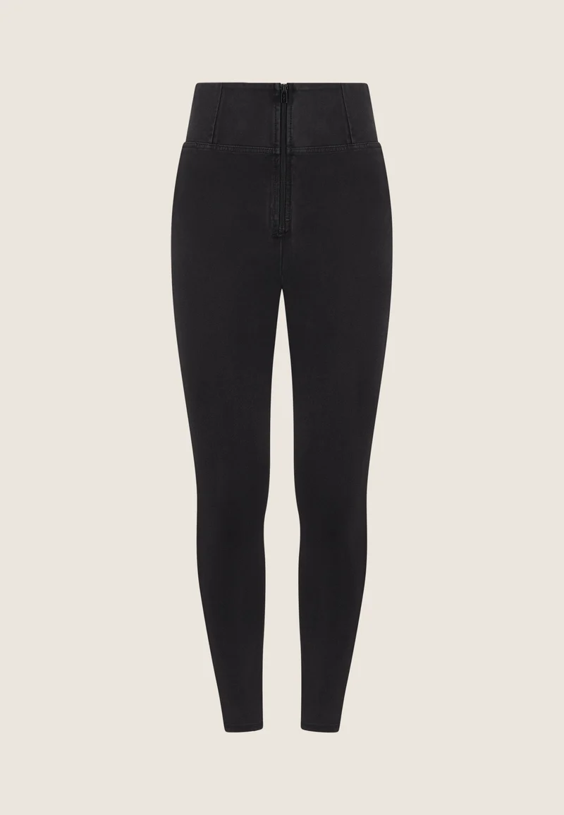 WR.UP Curvy Push-Up High Waist Skinny Denim Jeans - Denim Black - Black Seam