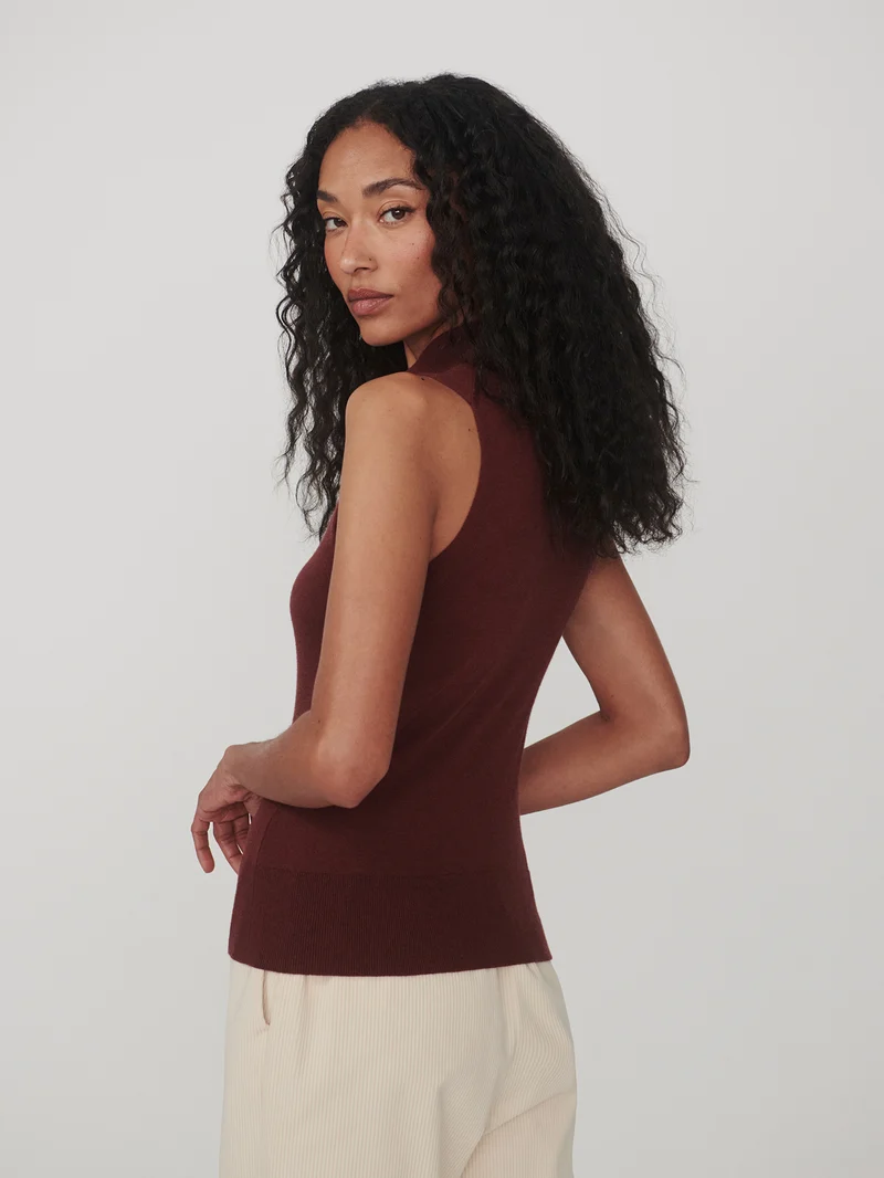 Neilsen Sleeveless Knit Top