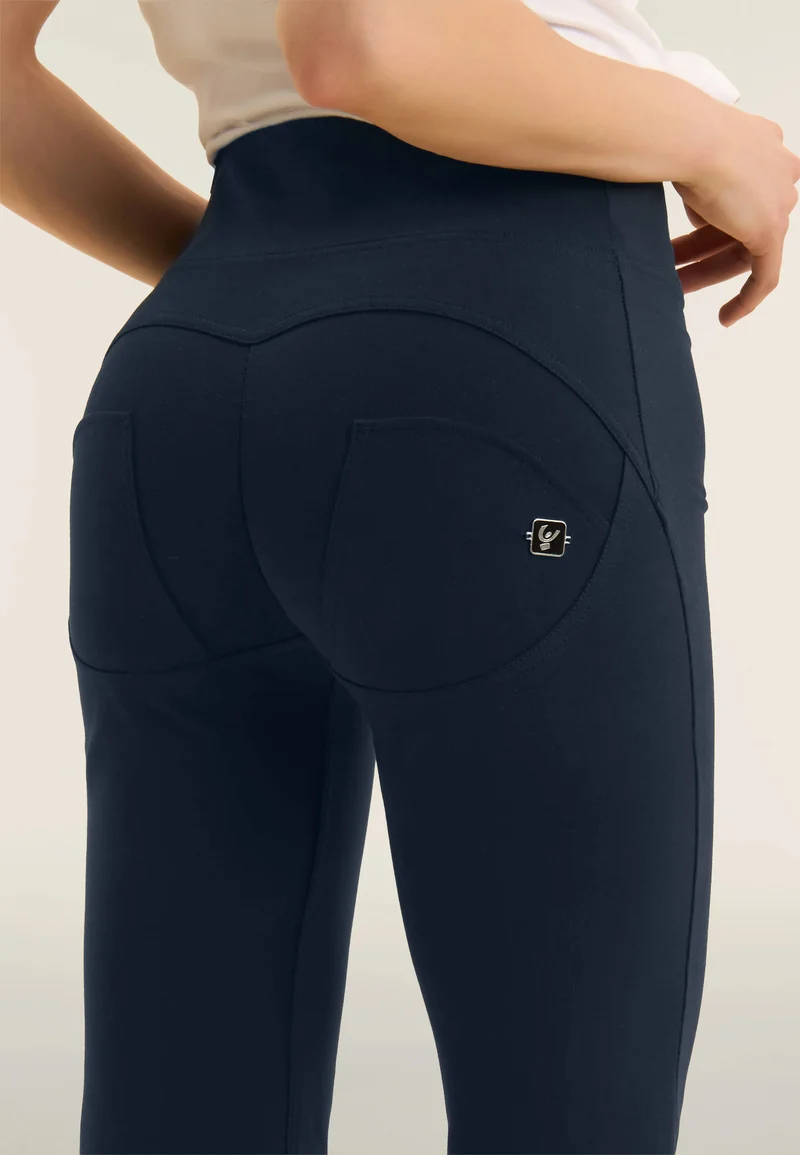 WR.UP Push-Up High Waist Bootcut Pant - Dark Sapphire Blue