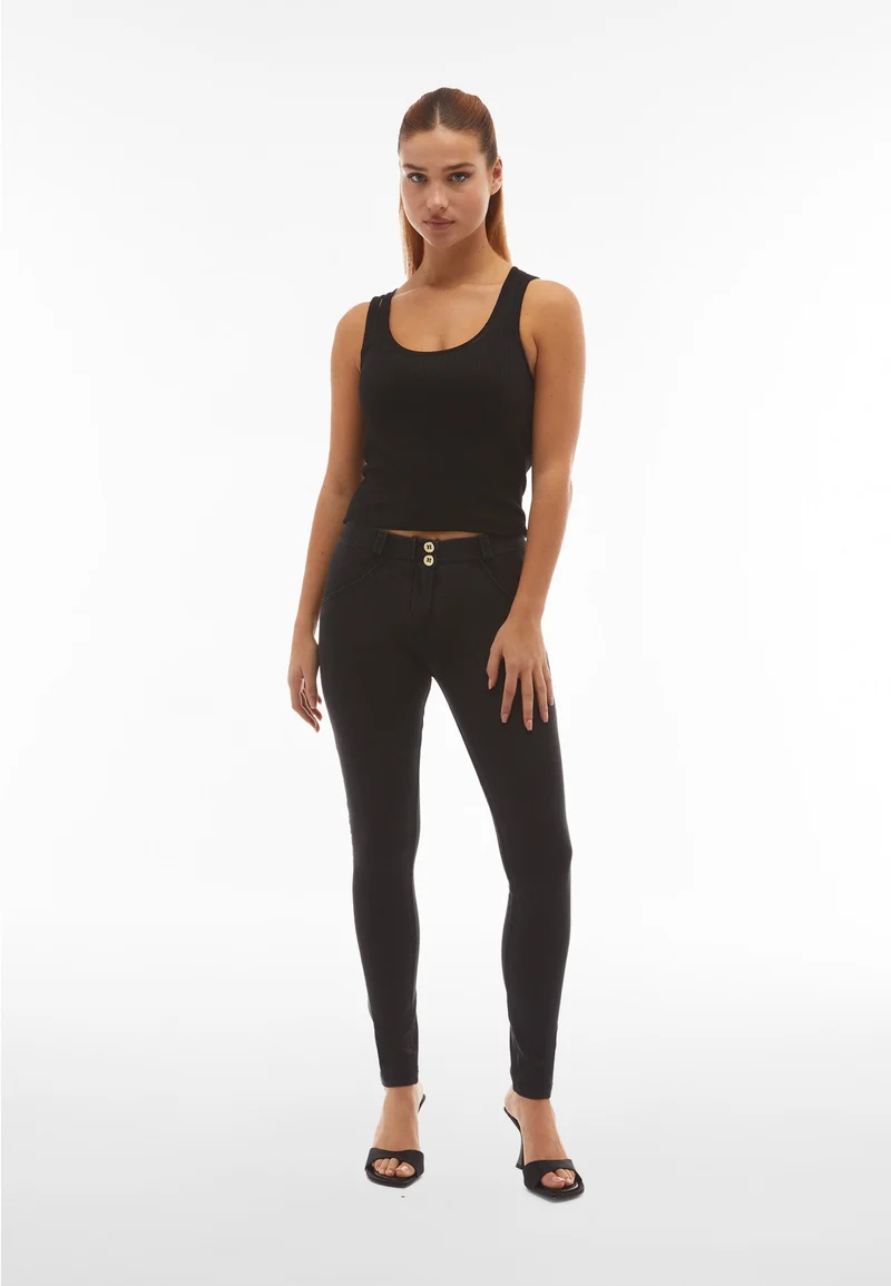 WR.UP Push-Up Regular Waist Skinny Denim Jeans - Denim Black - Black Seam