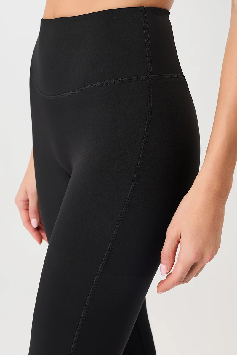 Sporty Vibe Leggings - Black
