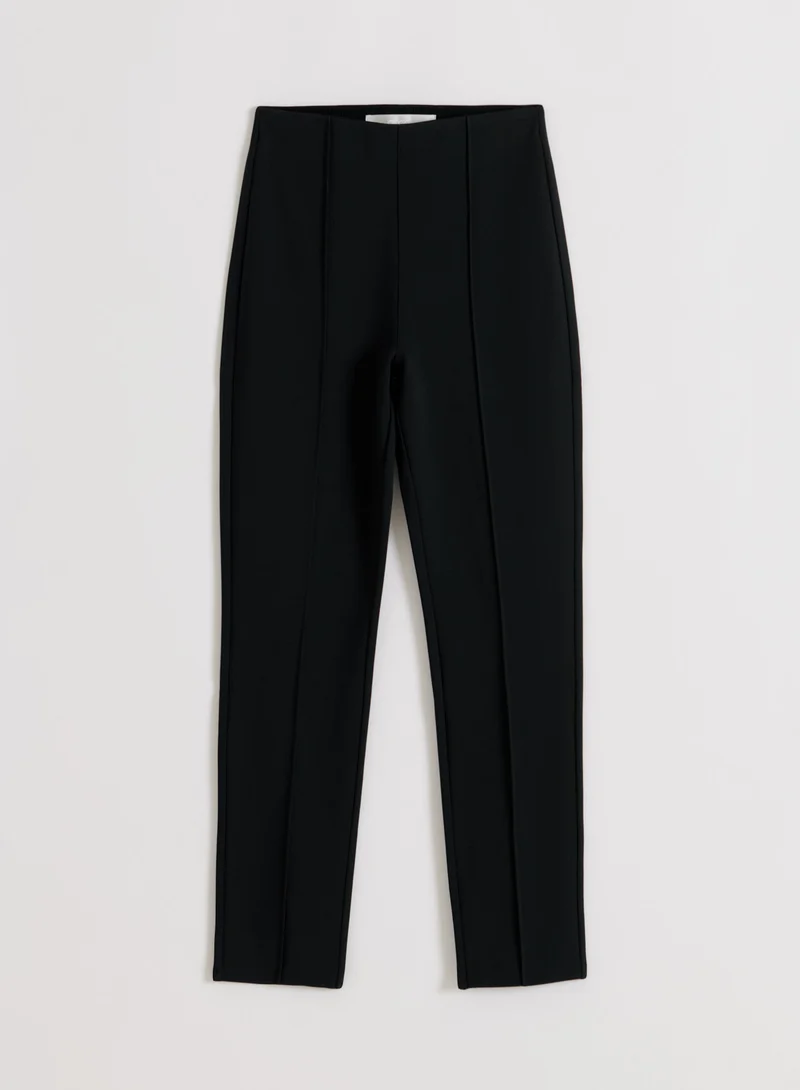 Black Luxe Pintuck pants