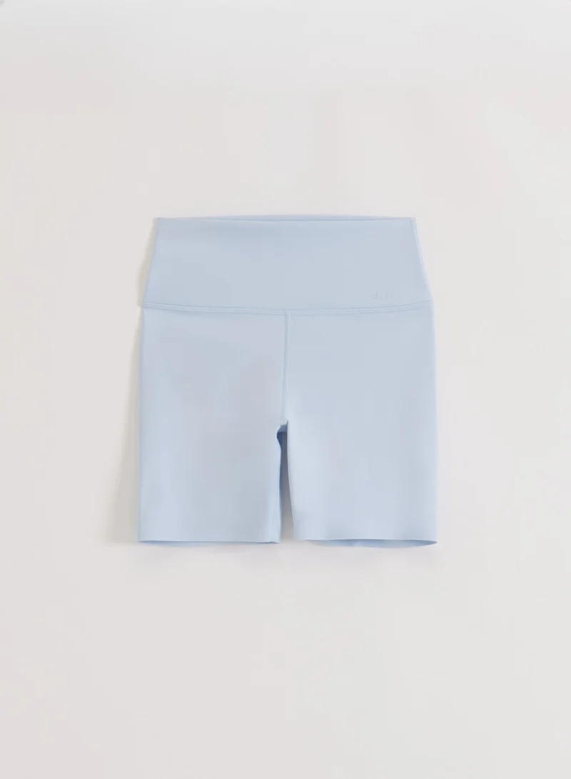 Aura Sense Midi Biker Shorts