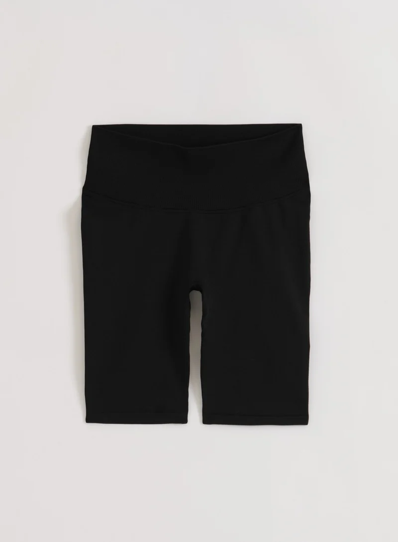 Black Shape Seamless Biker Shorts