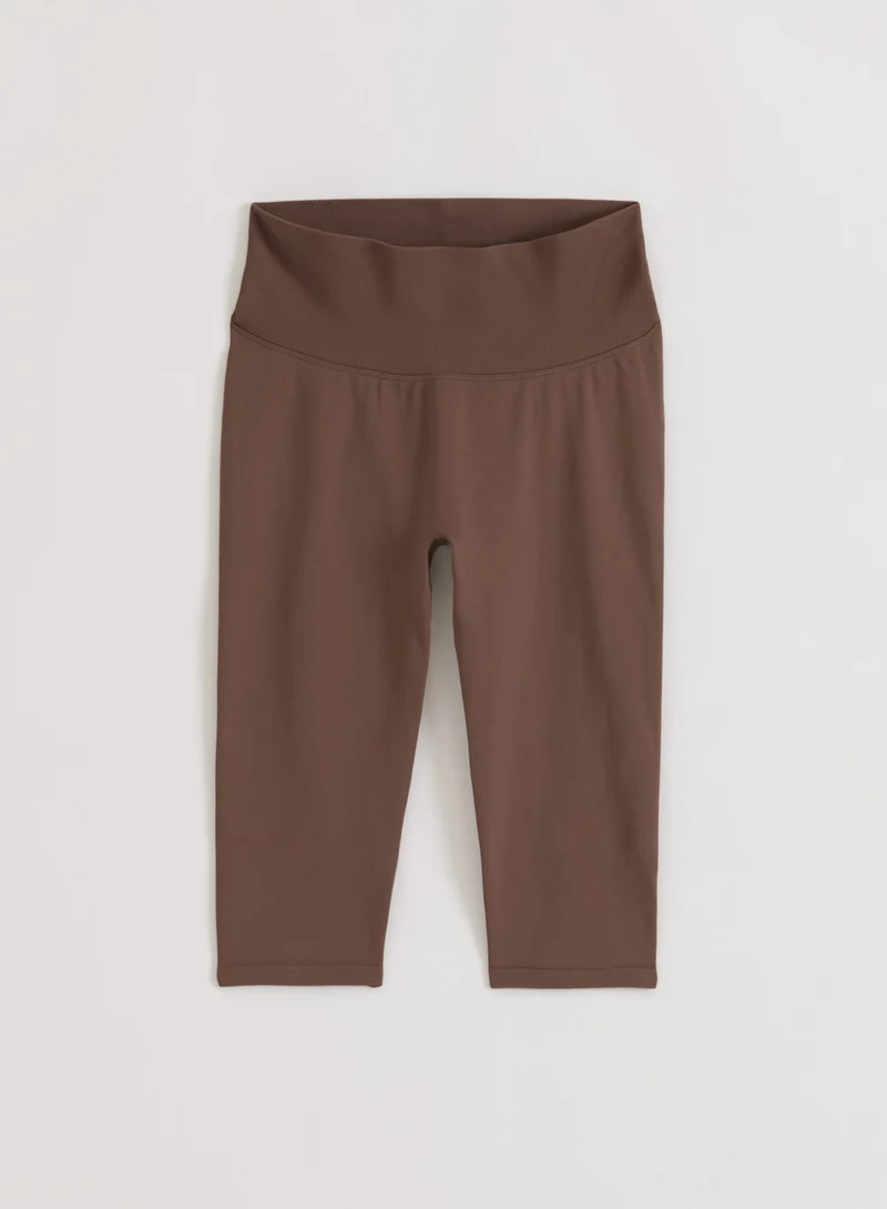 Macchiato Shape Seamless Capri Tights