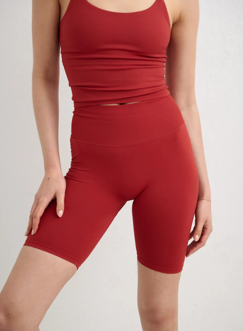 Cayenne Shape Seamless Biker Shorts
