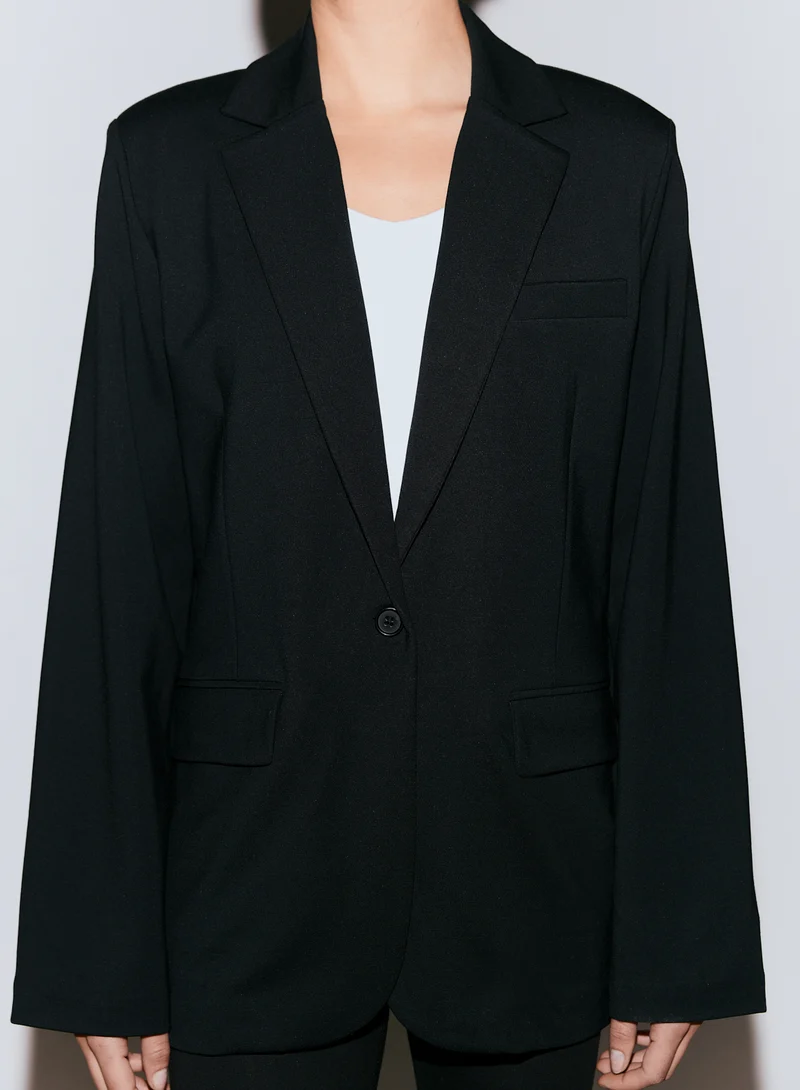 Black Luxe Relaxed Blazer