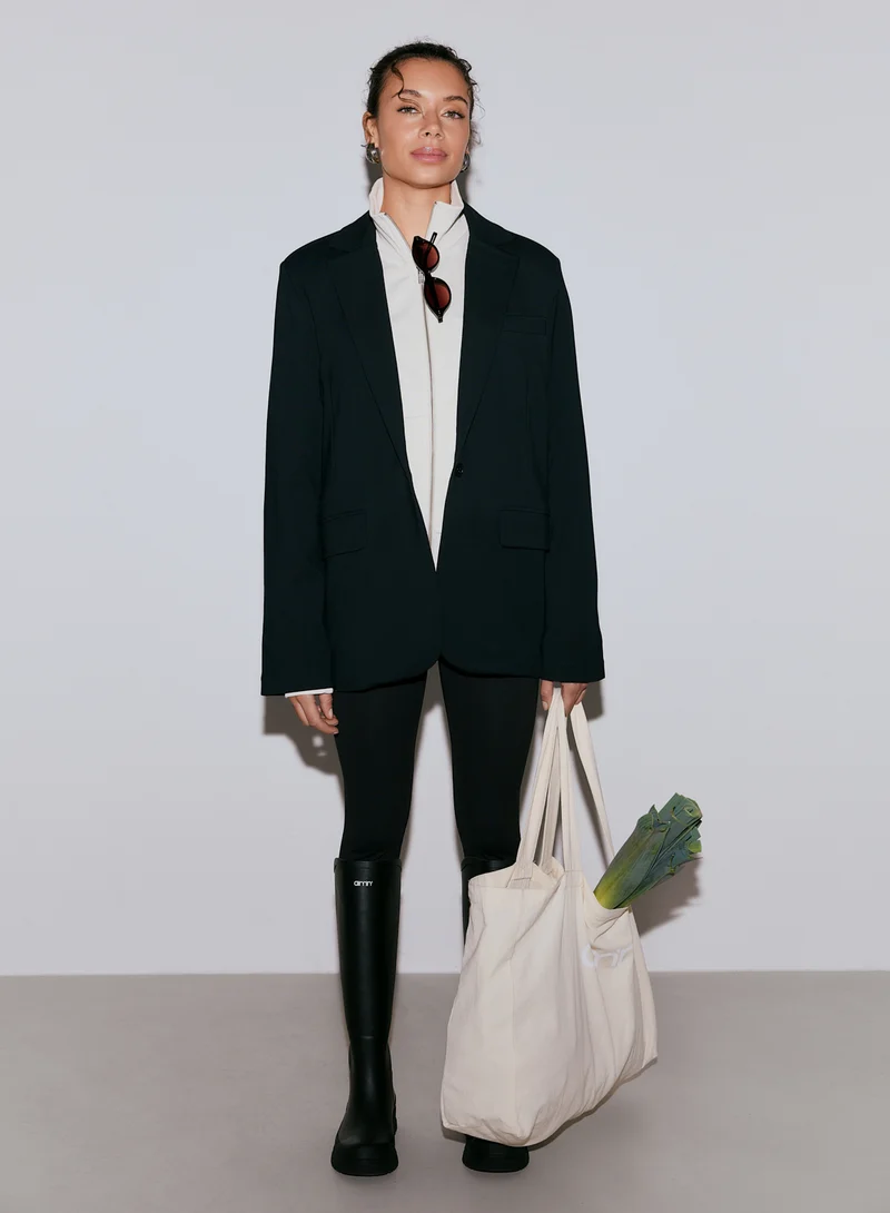 Black Luxe Relaxed Blazer