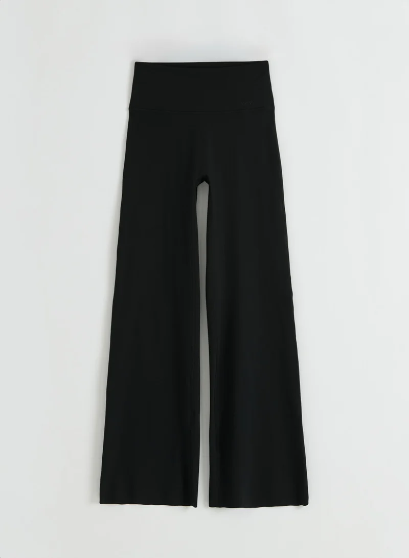 Black Sense Straight Leg Petite Tights