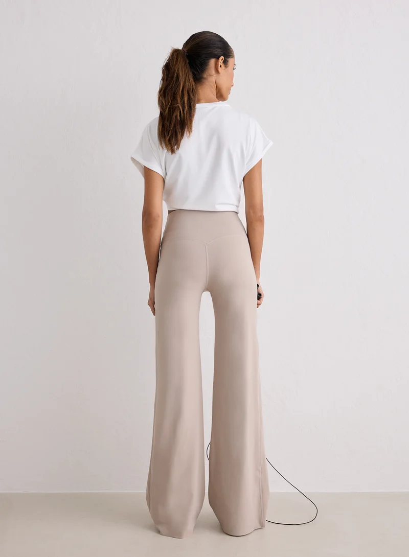 Dark Clay Sense Straight Leg Tights