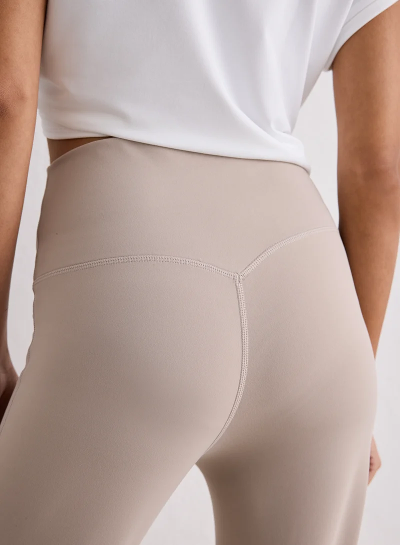 Dark Clay Sense Straight Leg Tights