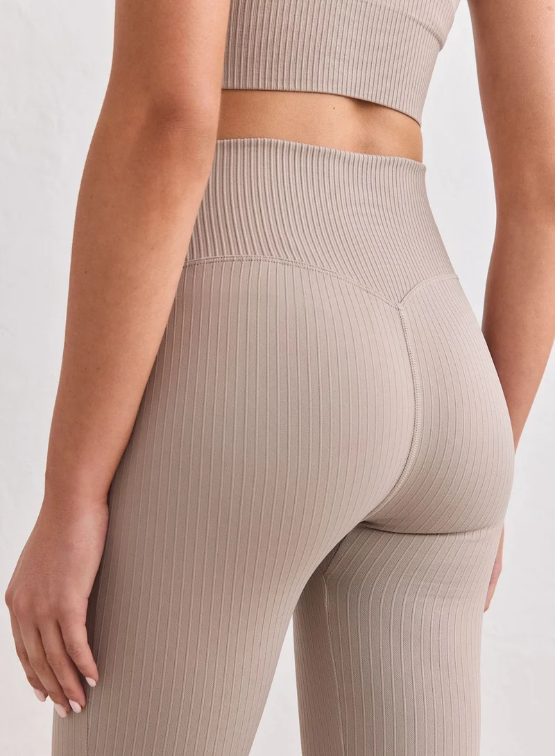 Dark Clay Ribbed Seamless Flare Petite Tights