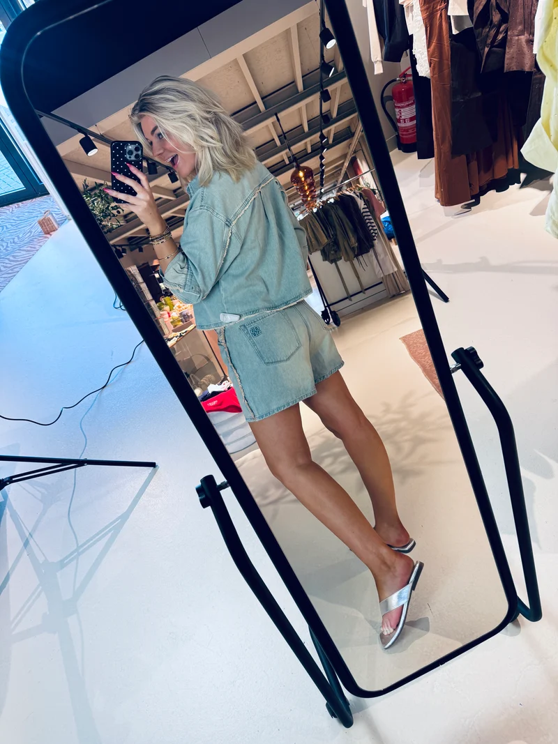 Menton fringed denim shorts
