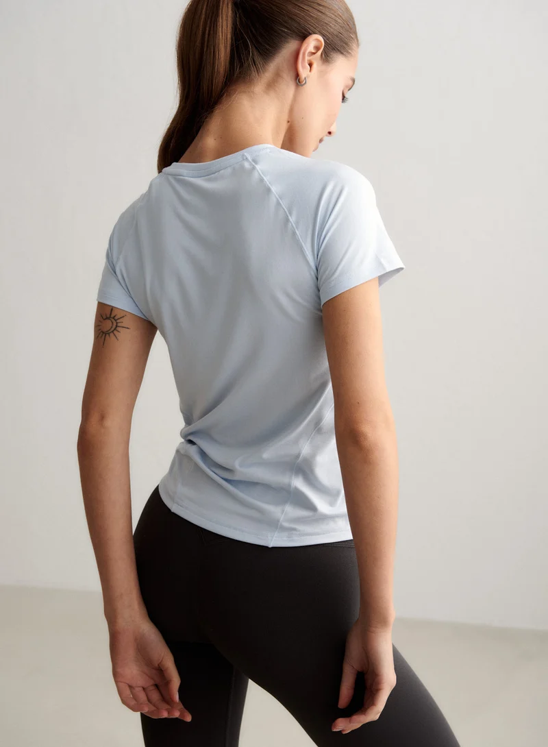 Aura Soft Basic Short Sleeve