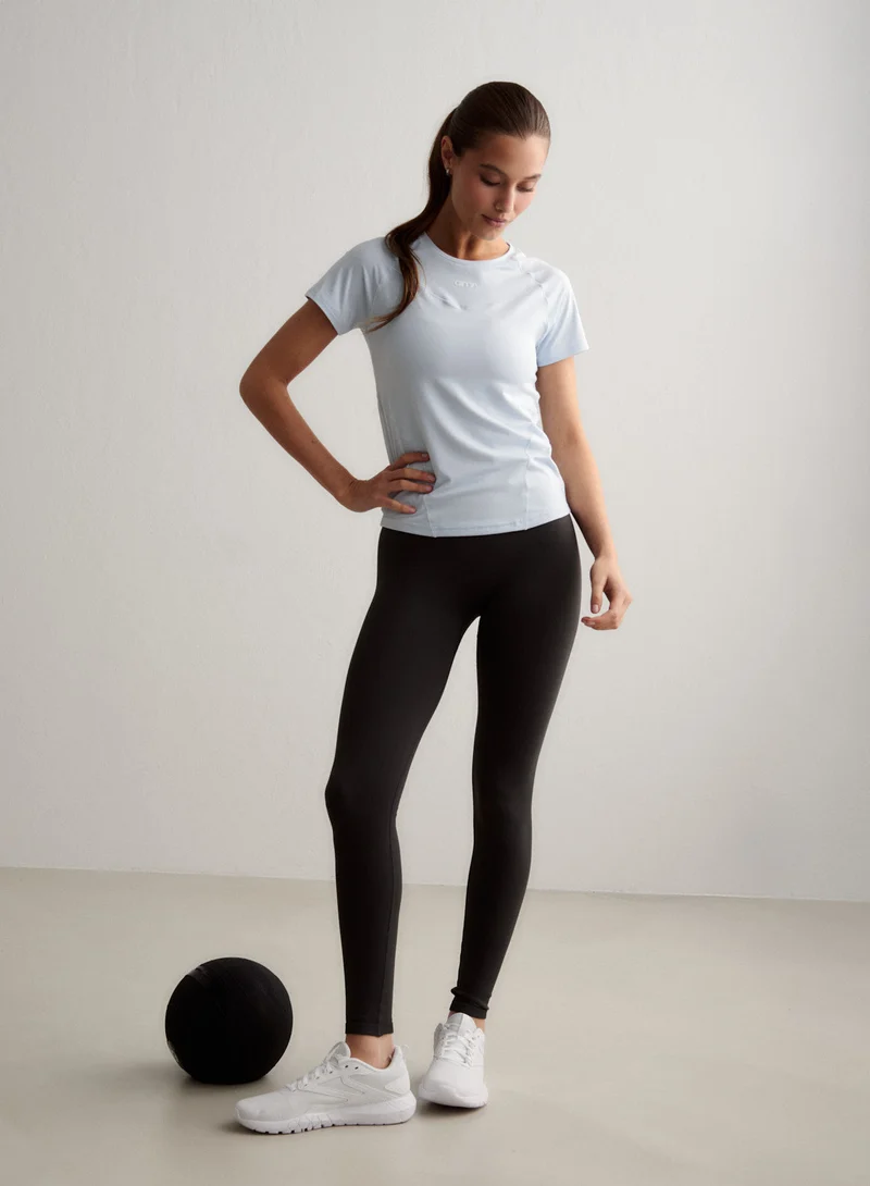 Aura Soft Basic Short Sleeve