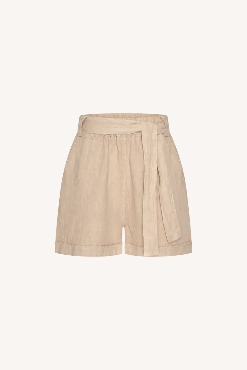 June linen shorts