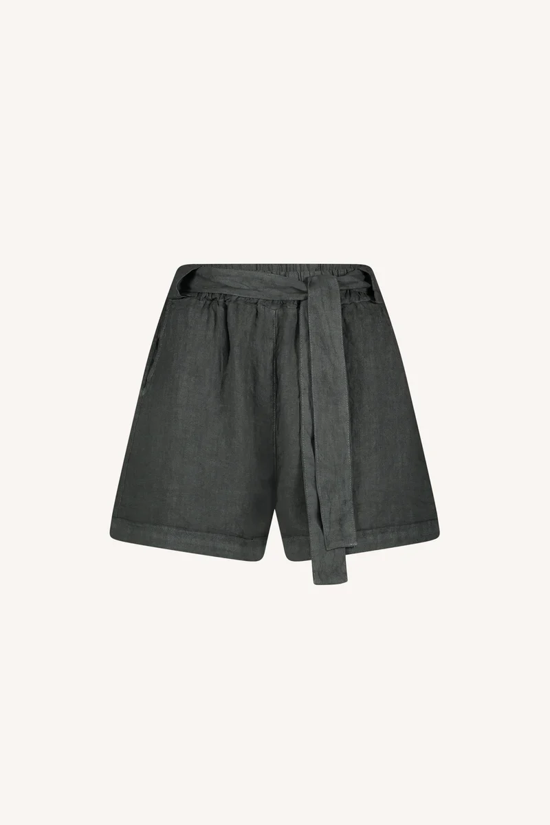 June linen shorts