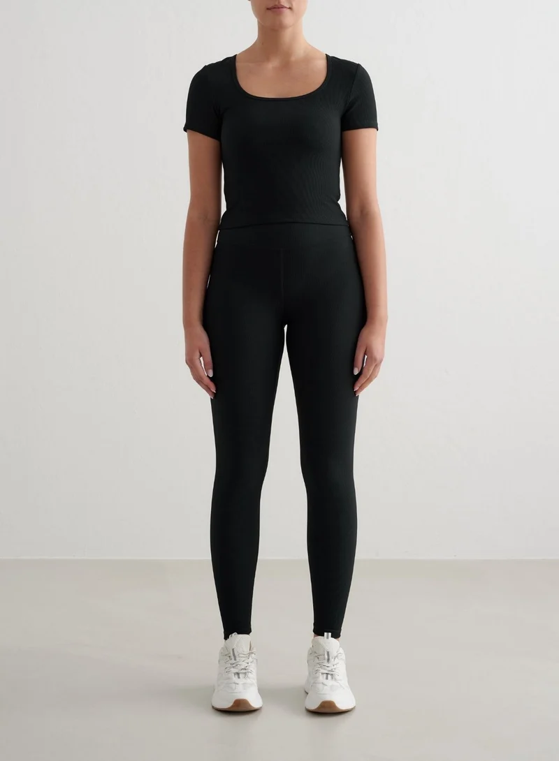Black Ribbed Performance Short Sleeve