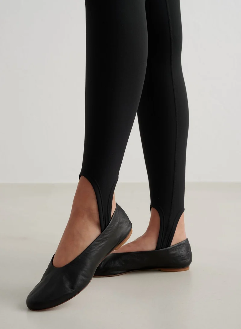 Black Sense Stirrup Tights