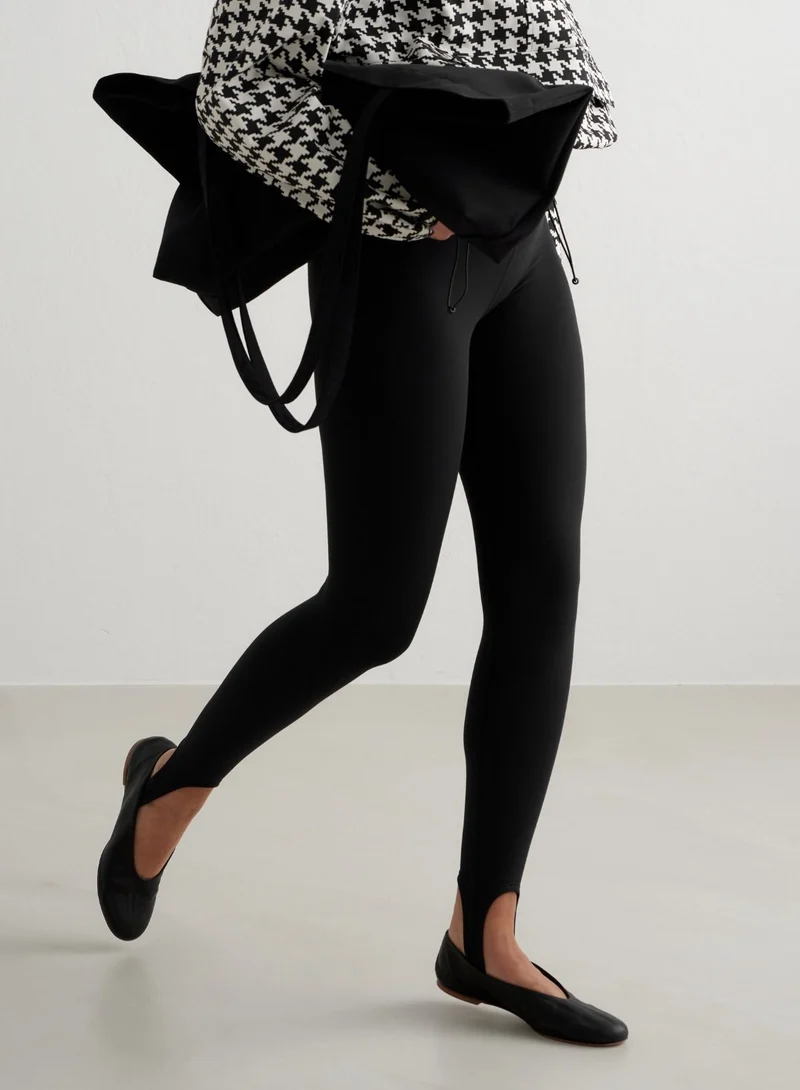 Black Sense Stirrup Tights