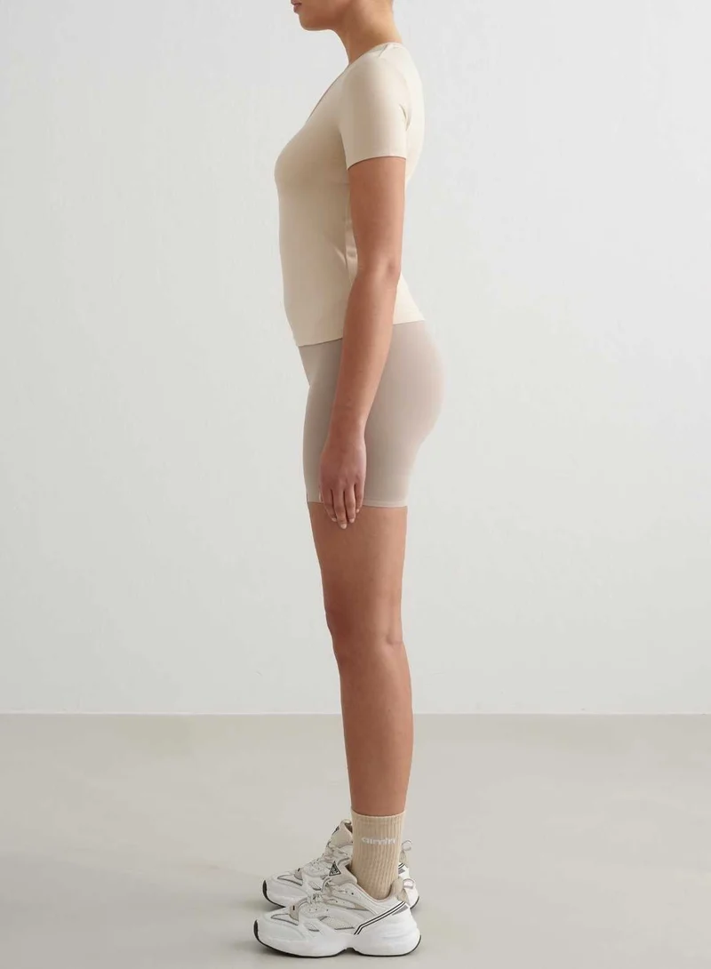 Café Au Lait Soft Basic V-neck Short Sleeve