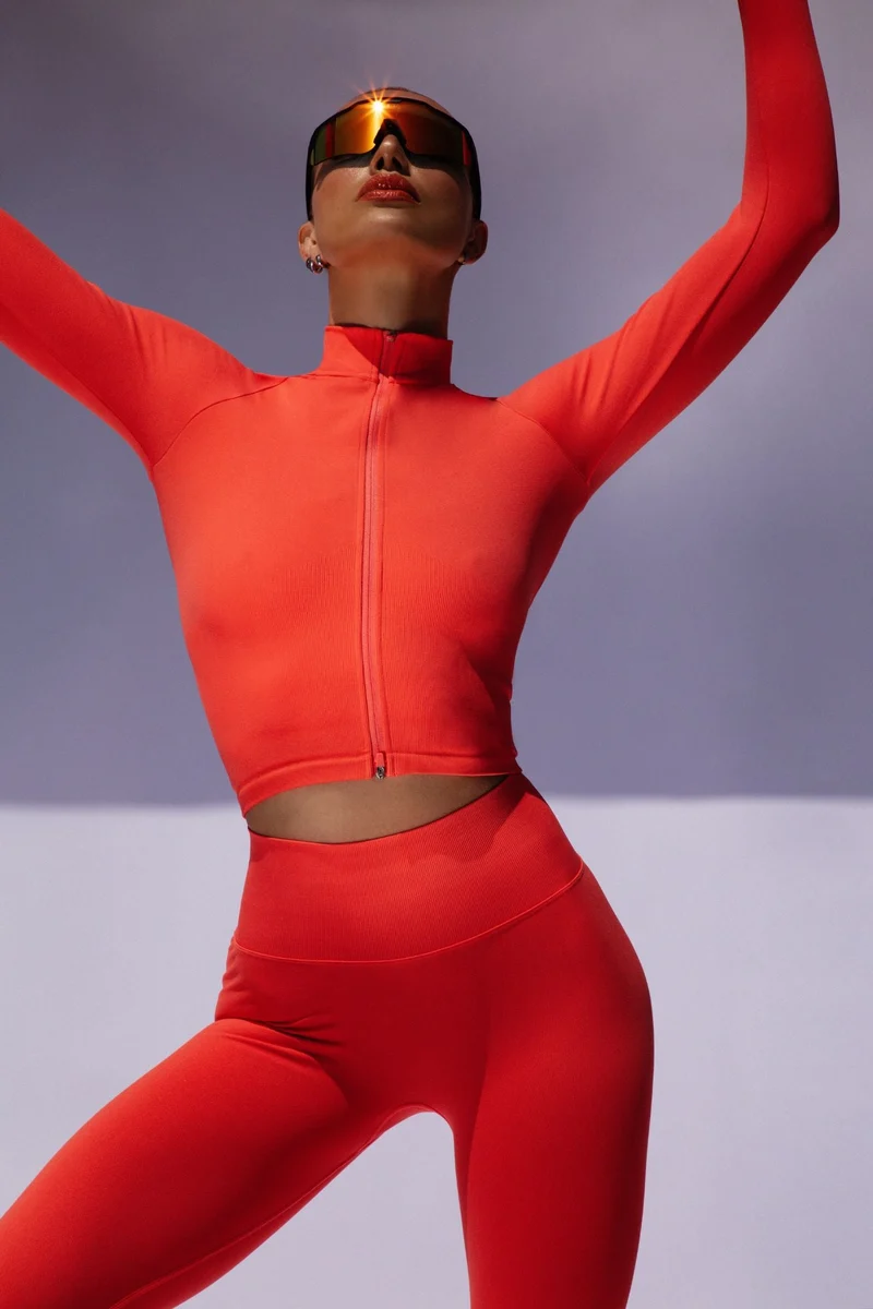 Shape Tangerine look 1