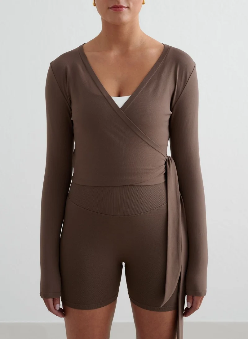 Macchiato Shape Seamless Hotpants & Wrap Longsleeve Set