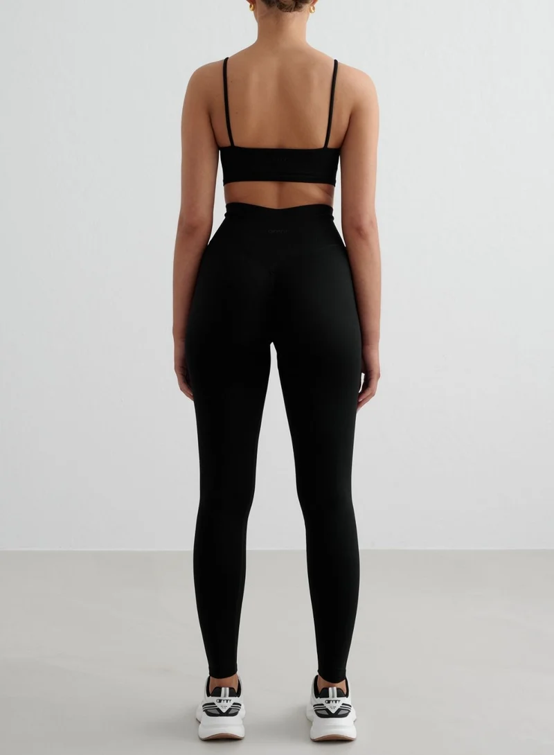 Black Shape Seamless Strap Bra