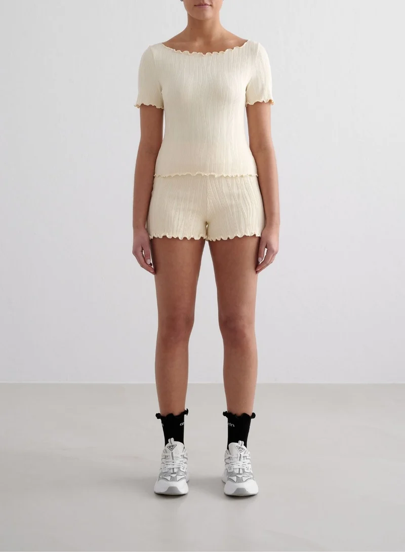 Almond White Tulip Short Sleeve Top