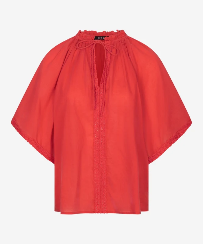 Tarina top