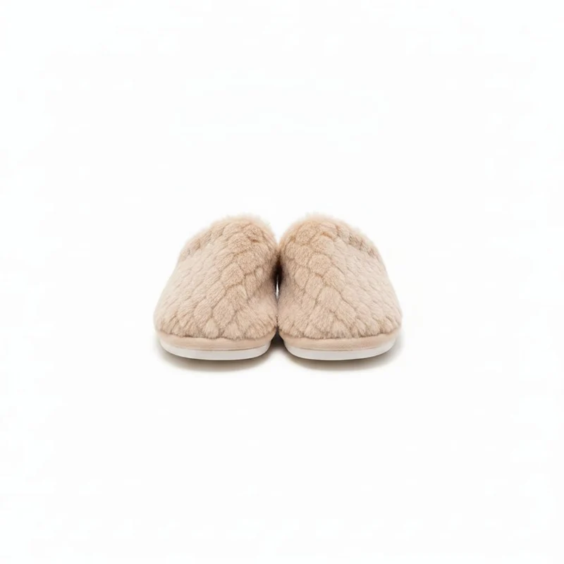 Pantofola effetto furry lavorato - Beige