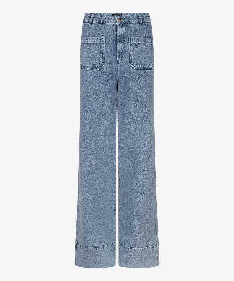 Pendan jeans