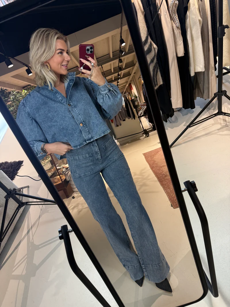 Pendan jeans