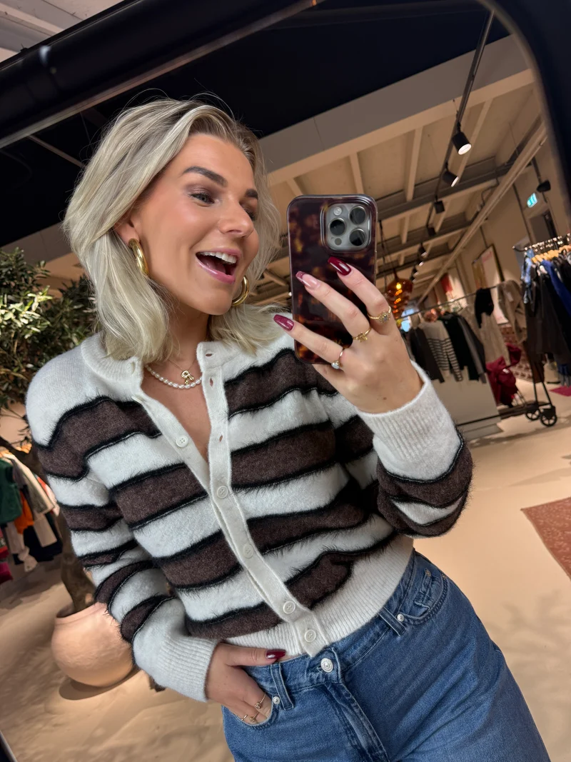 Sacian Cardigan