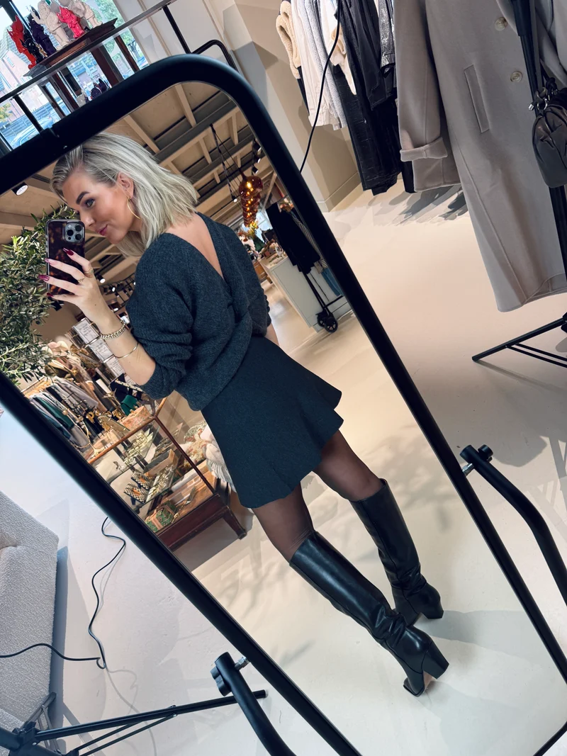 Flare Knit