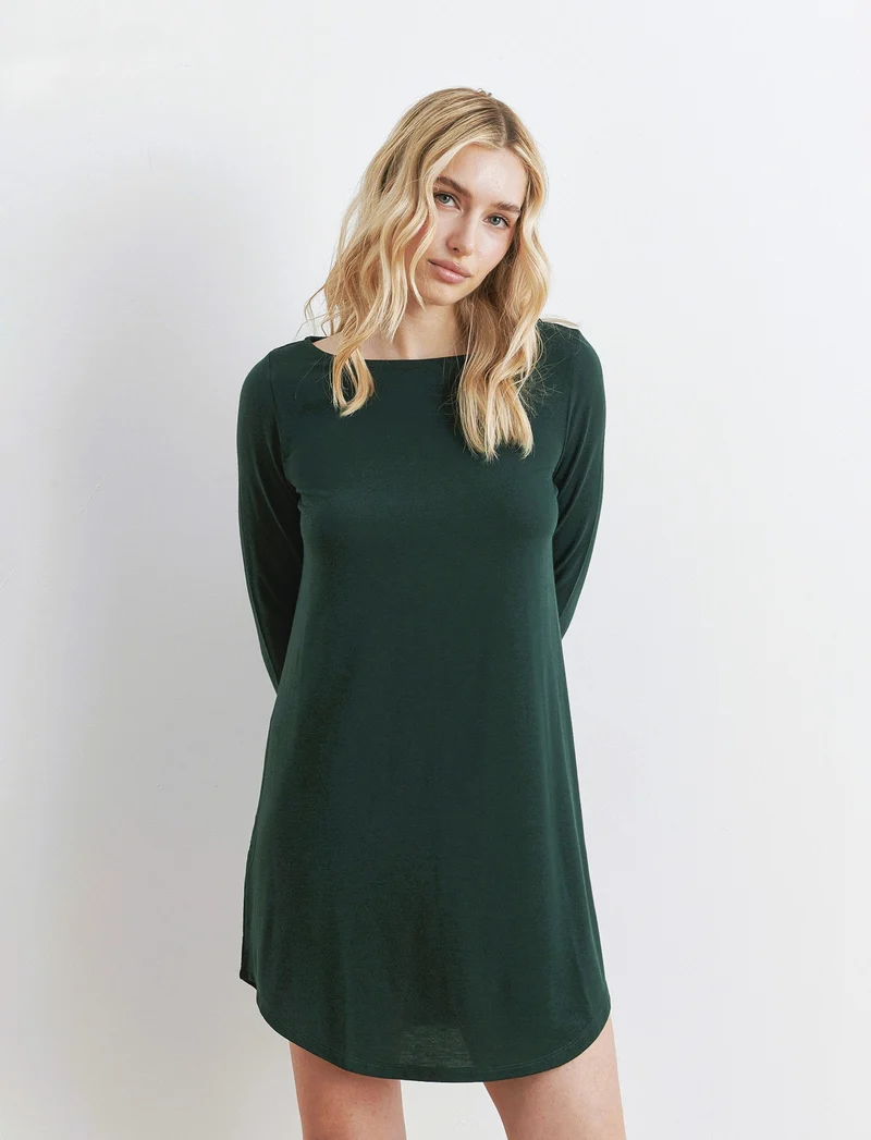 T-SHIRT CON SCOLLO A BARCA - Verde scuro