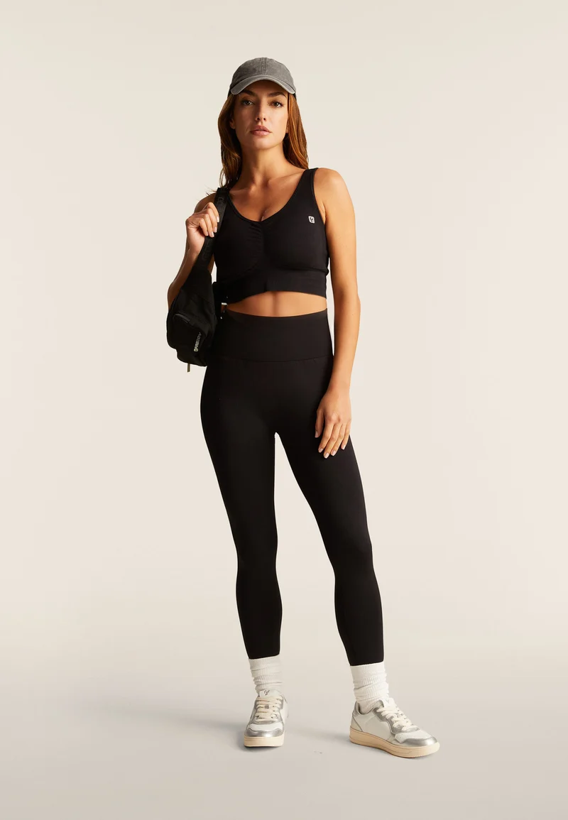Seamless Push-Up Super High Waist Skinny 7/8 Leggings - Black